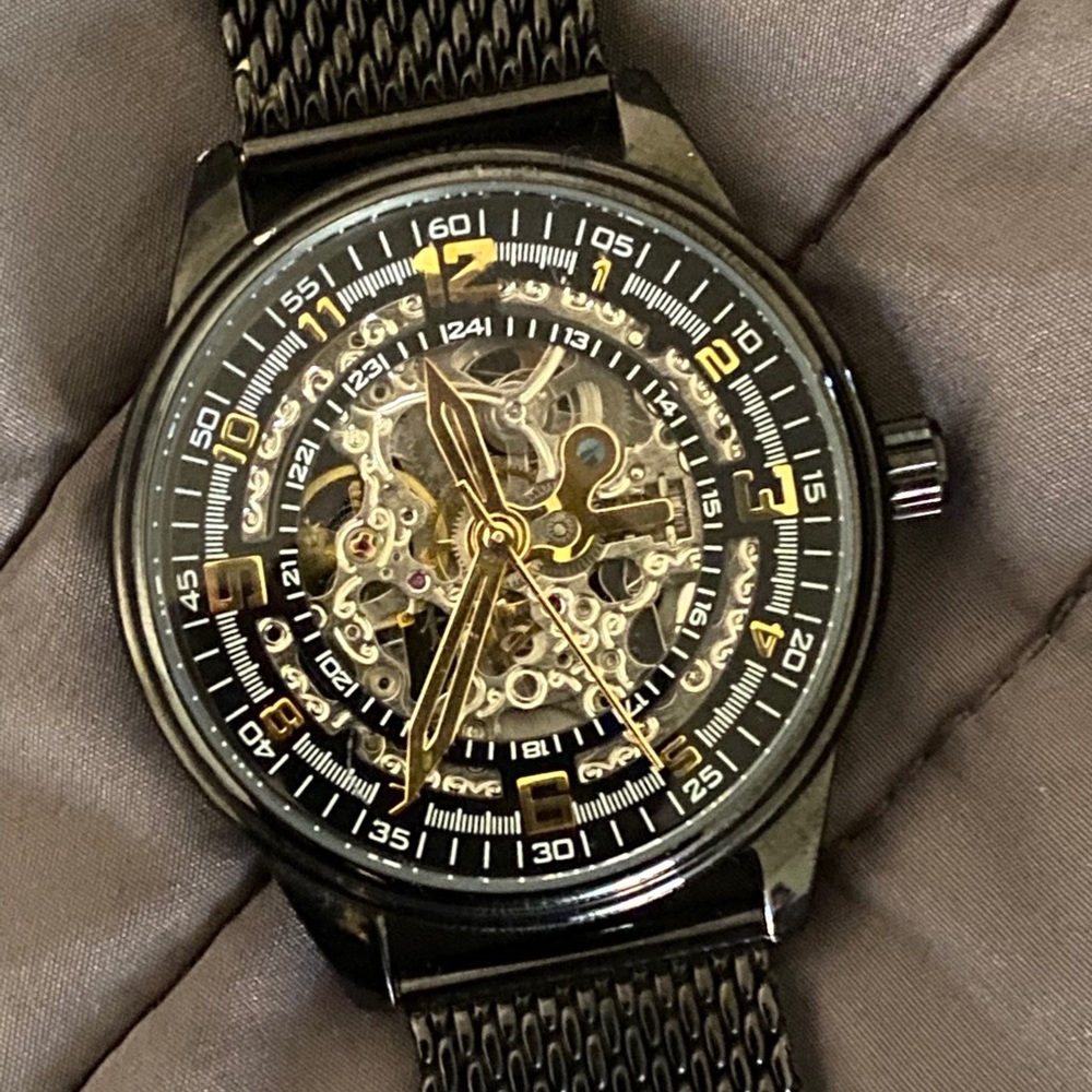 Akribos watch with box